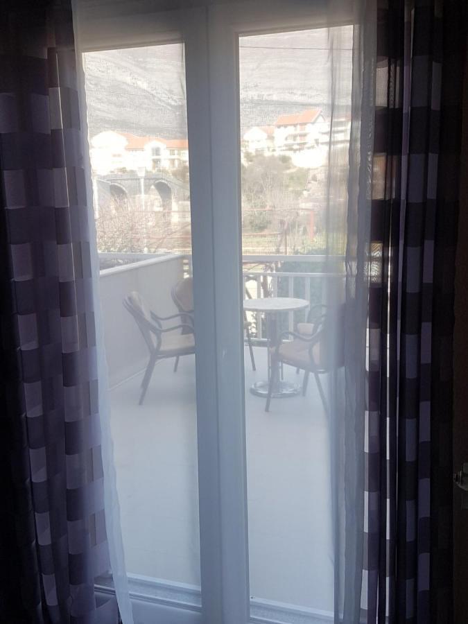 טרביניה Apartmani Most מראה חיצוני תמונה