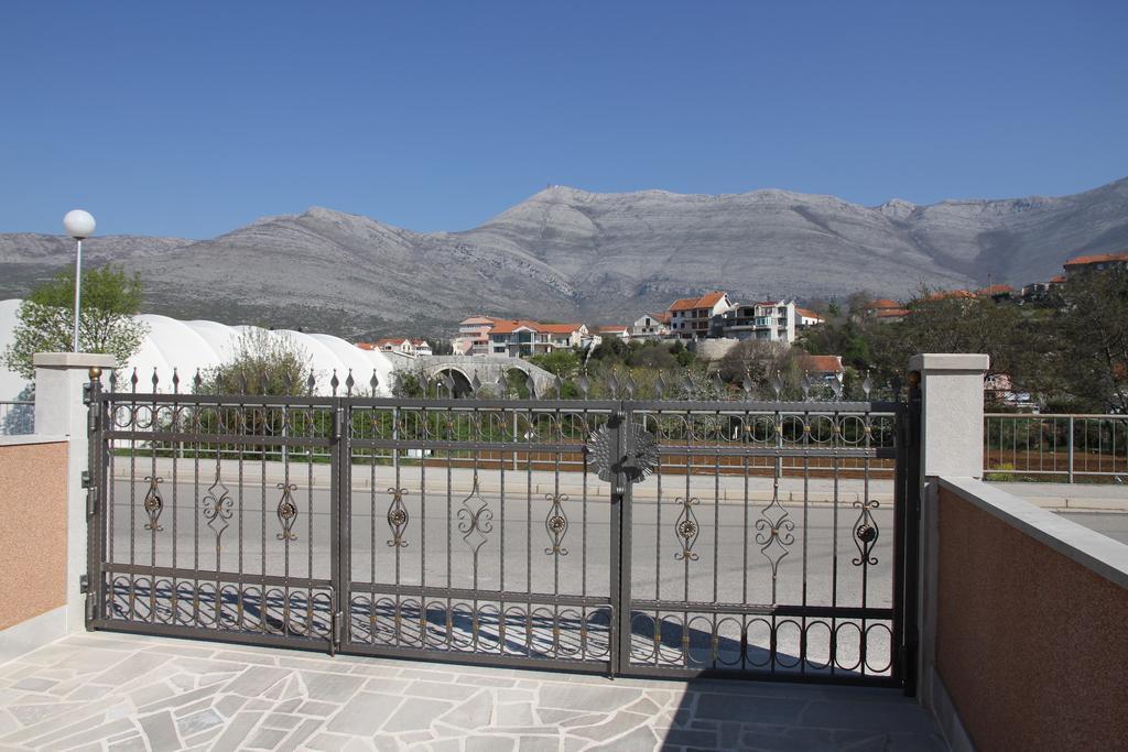 טרביניה Apartmani Most מראה חיצוני תמונה